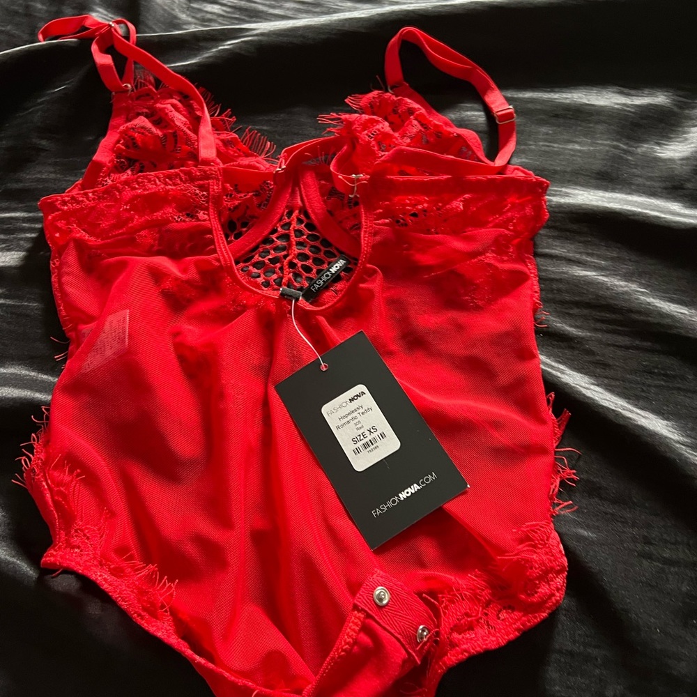 Lace Bodysuit - Picture 4 of 4